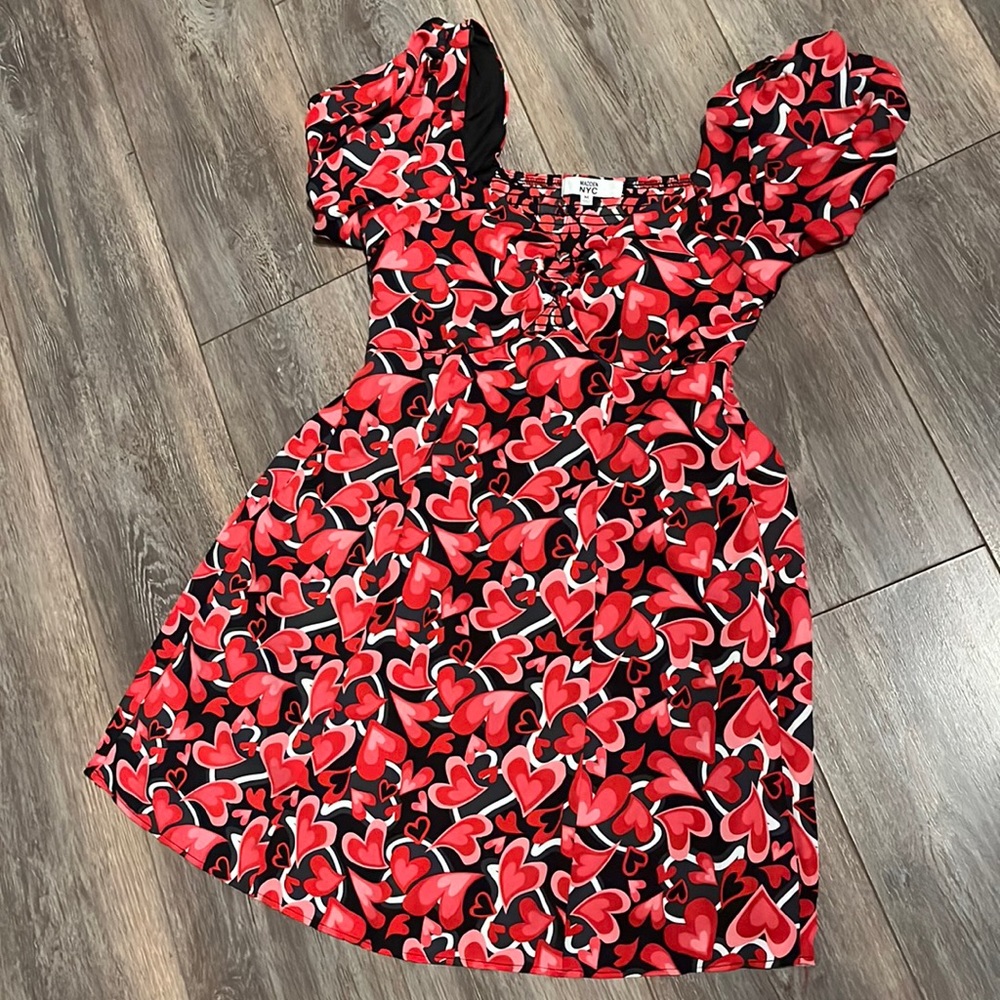Heart flare dress with puff sleeves
